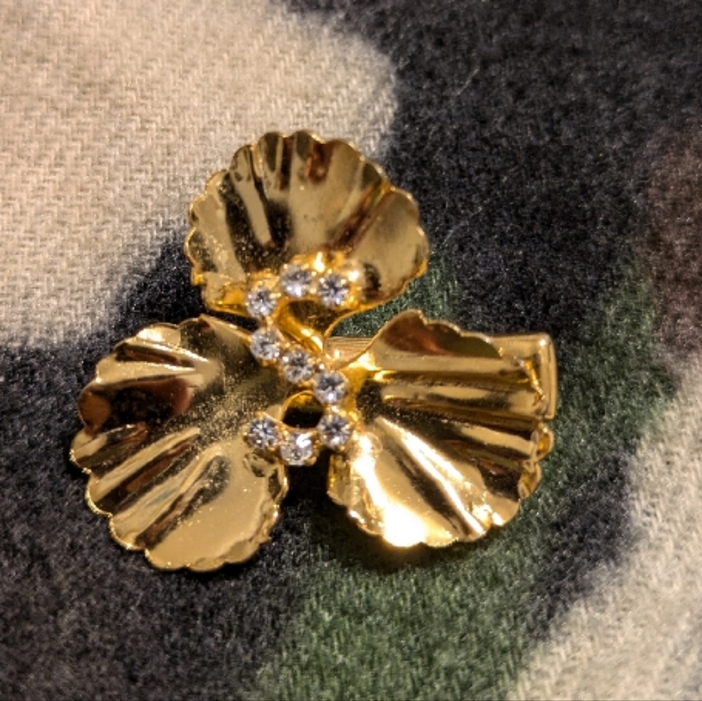 Lelet NY Poppy Gram Clip